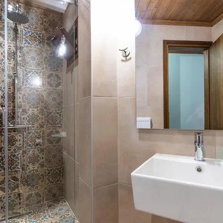 τ'αρχοντικό Guest house Palaios Panteleimonas